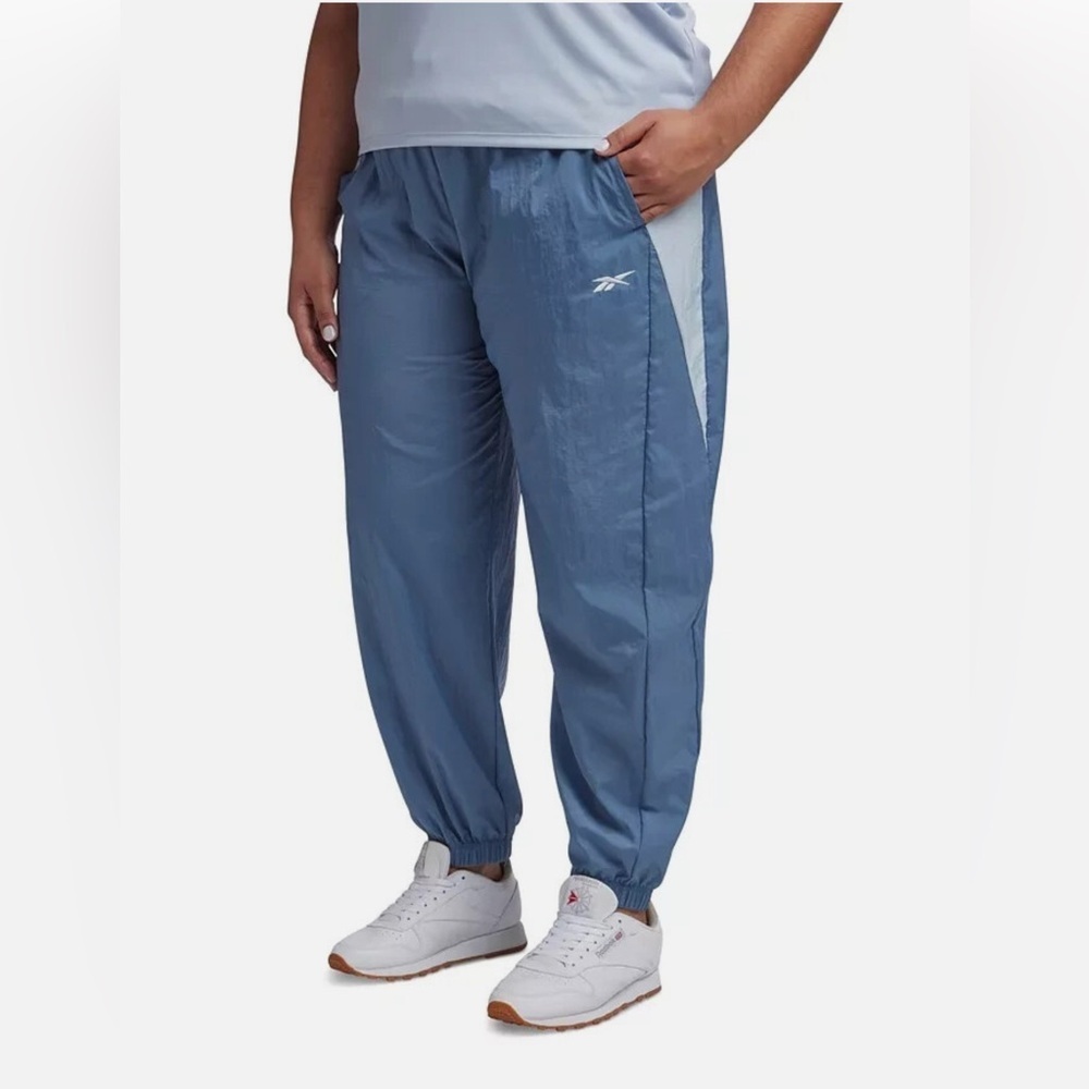 Reebok Women’s Plus Size Pull-On Logo Woven Track Pants-Size 2X